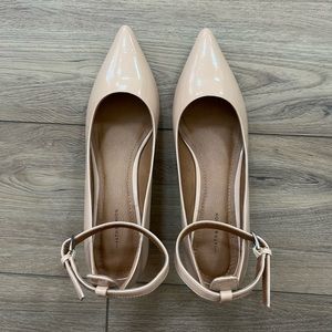14th & Union Patent Leather Pointed Toe Ankle Strap Pumps in Nude